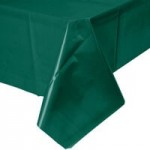Creative Converting 953124 Hunter Green 3-Ply Guest Towel / Buffet Napkin - 192/Case Creative Converting 953124 Hunter Green 3-Ply Guest Towel / Buffet Napkin - 192/Case