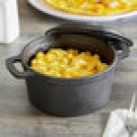 American Metalcraft CIPR5526 26.5 oz. Pre-Seasoned Mini Cast Iron Pot with Cover