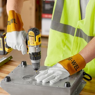 Cordova Tig-Wel Premium Grain Leather Welder's Gloves with Russet Split Leather Cuffs - Vendpacked - Medium - Pair