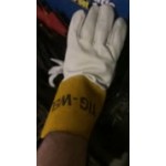 Cordova Tig-Wel Premium Grain Leather Welder's Gloves with Russet Split Leather Cuffs - Vendpacked - Medium - Pair Cordova Tig-Wel Premium Grain Leather Welder's Gloves with Russet Split Leather Cuffs - Vendpacked - Medium - Pair