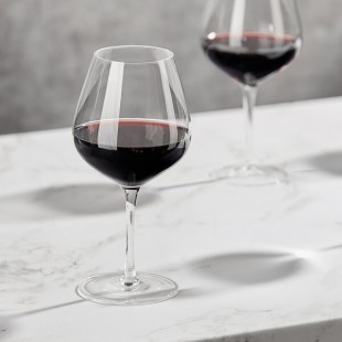 Della Luce Maia 19 oz. Burgundy Wine Glass - Sample