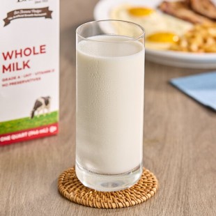 Byrne Whole Aseptic Milk 32 fl. oz. - 12/Case Byrne Whole Aseptic Milk 32 fl. oz. - 12/Case
