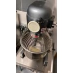 Avantco MX10H 10 Qt. Planetary Stand Mixer with Guard & Standard Accessories - 120V, 3/4 hp