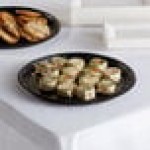Solut Black Elegance Round Coated Heavy Weight Catering / Deli Tray 12