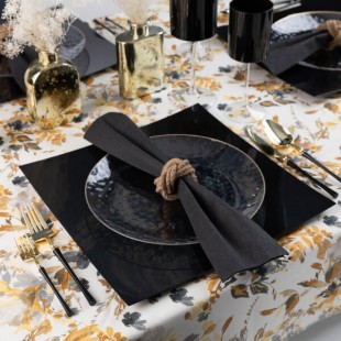 Posh Setting 13 Posh Setting 13