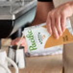Pacific Foods Barista Series Oat Milk 32 fl. oz. - 12/Case Pacific Foods Barista Series Oat Milk 32 fl. oz. - 12/Case