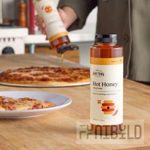 Hometown Provisions Hot Honey Squeeze Bottle 24 oz. - 6/Case