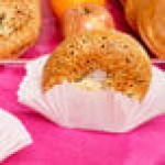 Hoffmaster 610750 White Paper Fluted Burger Cup / Taco Holder / Bagel Blanket - 2,000/Case Hoffmaster 610750 White Paper Fluted Burger Cup / Taco Holder / Bagel Blanket - 2,000/Case