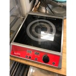Avantco IC1800 Countertop Induction Range / Cooker - 120V, 1800W Avantco IC1800 Countertop Induction Range / Cooker - 120V, 1800W