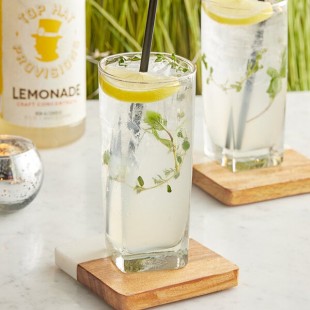 Top Hat Provisions Lemonade 5:1 Concentrate 32 fl. oz. Top Hat Provisions Lemonade 5:1 Concentrate 32 fl. oz.