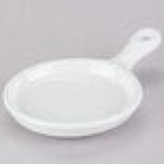 Tuxton GLP-650 TuxTrendz Linx 6.5 oz. Bright White China Skillet - 12/Case