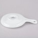 Tuxton GLP-650 TuxTrendz Linx 6.5 oz. Bright White China Skillet - 12/Case