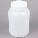 Carlisle PS601NC02 Store 'N Pour PourPlus 1 Qt. White Container with White Spout / Neck and Cap