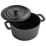 Vollrath 59742 24.6 oz. Pre-Seasoned Mini Cast Iron Pot with Cover Vollrath 59742 24.6 oz. Pre-Seasoned Mini Cast Iron Pot with Cover