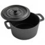 Vollrath 59742 24.6 oz. Pre-Seasoned Mini Cast Iron Pot with Cover Vollrath 59742 24.6 oz. Pre-Seasoned Mini Cast Iron Pot with Cover