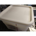 Choice 12, 18, and 22 Qt. White Square Polypropylene Food Storage Container Lid Choice 12, 18, and 22 Qt. White Square Polypropylene Food Storage Container Lid