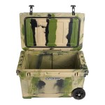 CaterGator CG45CAMOW Camouflage 45 Qt. Mobile Rotomolded Outdoor Cooler / Ice Chest