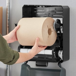 Tork Universal Natural Kraft 1-Ply Notched Paper Towel Roll H80, 800 Feet / Roll - 6/Case Tork Universal Natural Kraft 1-Ply Notched Paper Towel Roll H80, 800 Feet / Roll - 6/Case