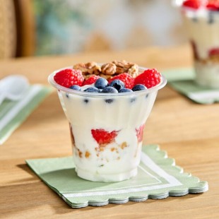 Choice 9 oz. Clear PET Plastic Parfait / Dessert Cup - 1,000/Case Choice 9 oz. Clear PET Plastic Parfait / Dessert Cup - 1,000/Case