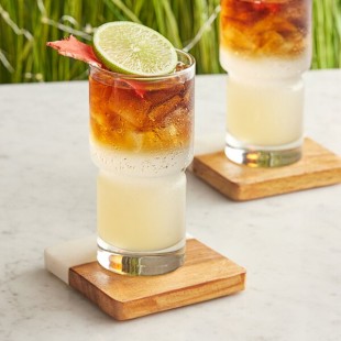 Top Hat Provisions Spicy Ginger Beer Beverage / Soda Syrup 3 Gallon Bag in Box Top Hat Provisions Spicy Ginger Beer Beverage / Soda Syrup 3 Gallon Bag in Box