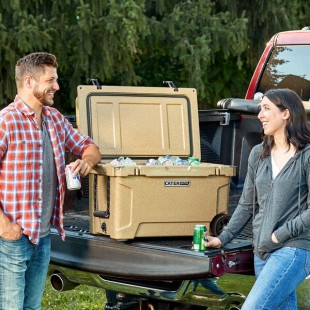CaterGator CG45SPBW Beige 45 Qt. Mobile Rotomolded Outdoor Cooler / Ice Chest CaterGator CG45SPBW Beige 45 Qt. Mobile Rotomolded Outdoor Cooler / Ice Chest