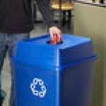 Rubbermaid® FG279100DBLUE Untouchable 35 / 50 Gallon Blue Square Recycling Lid with Hole for Bottles / Cans