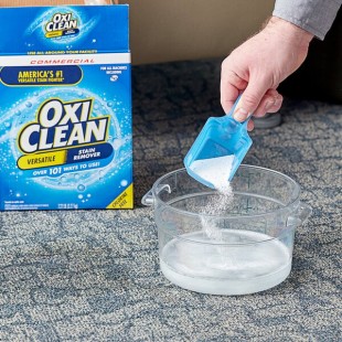 OxiClean 7.22 lb. / 115.52 oz. Versatile Stain Remover
