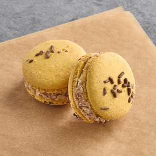 Macaron Centrale Vegan Ferrero Rocher Macaron - 48/Case Macaron Centrale Vegan Ferrero Rocher Macaron - 48/Case