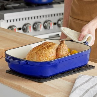 Valor 5.25 Qt. Galaxy Blue Enameled Cast Iron Roasting Pan / Casserole Dish - 13 1/2 Valor 5.25 Qt. Galaxy Blue Enameled Cast Iron Roasting Pan / Casserole Dish - 13 1/2
