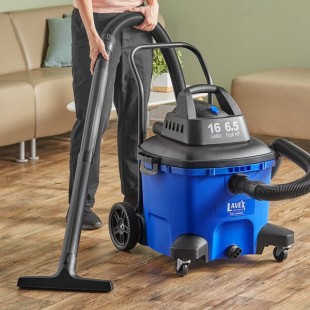 Lavex Pro 16 Gallon 6 1/2 Peak HP Polypropylene Wet / Dry Vacuum with Tool Kit