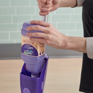 Swiffer® WetJet 277133 Wood Floor Cleaner Solution Refill with Inviting Home Scent 1.25 Liter - 4/Case