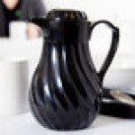 Vollrath 52172 SwirlServe 20 oz. Black Hot-N-Cold Beverage Server Vollrath 52172 SwirlServe 20 oz. Black Hot-N-Cold Beverage Server