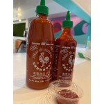Huy Fong 8.5 lb. Sriracha Hot Chili Sauce - 3/Case