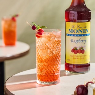 Monin Sugar-Free Raspberry Flavoring / Fruit Syrup 750 mL