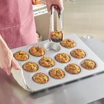 Baker's Lane 12 Cup 5 oz. Glazed Aluminized Steel Jumbo Muffin / Cupcake Pan - 18 Baker's Lane 12 Cup 5 oz. Glazed Aluminized Steel Jumbo Muffin / Cupcake Pan - 18