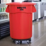 Rubbermaid® FG264560RED BRUTE 44 Gallon Red Round Trash Can Lid Rubbermaid® FG264560RED BRUTE 44 Gallon Red Round Trash Can Lid