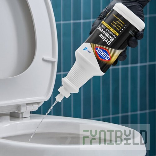CloroxPro Clorox CLO31415 32 oz. Urine Stain and Odor Remover - 6/Case