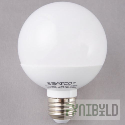 Satco S9200 6 Watt (40 Watt Equivalent) Frosted Warm White LED Globe Light Bulb - 120V (G25)
