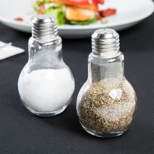 American Metalcraft SPLB7 4 oz. Glass Lightbulb Salt and Pepper Shaker Set - 12/Case