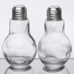 American Metalcraft SPLB7 4 oz. Glass Lightbulb Salt and Pepper Shaker Set - 12/Case