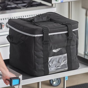 Vollrath VMDB100 1-Series Insulated Milk Crate / Meal Delivery Bag - Holds (1) Milk Crate Vollrath VMDB100 1-Series Insulated Milk Crate / Meal Delivery Bag - Holds (1) Milk Crate