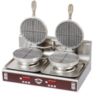 Wells 5B-WB2E-240V Double Waffle Maker - 208/240V