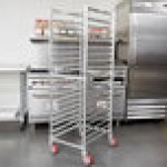 Winholt AL-1820BKD/HD 20 Pan End Load Aluminum Bun / Sheet Pan Rack - Unassembled