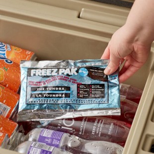 Lifoam Freez Pak Small Reusable Ice Pack Bag LF4981 Lifoam Freez Pak Small Reusable Ice Pack Bag LF4981