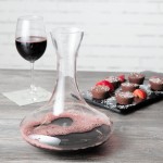 Acopa 76 oz. Customizable Flat Top Glass Wine Decanter Acopa 76 oz. Customizable Flat Top Glass Wine Decanter