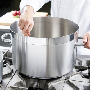 Vollrath 3208 Centurion 32 3/4 Qt. Sauce Pot