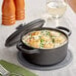 Valor 1 Qt. Pre-Seasoned Mini Cast Iron Dutch Oven
