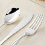 Visions Classic 3-Piece Extra Heavy Weight Silver Plastic Cutlery Set - 50/Pack Visions Classic 3-Piece Extra Heavy Weight Silver Plastic Cutlery Set - 50/Pack