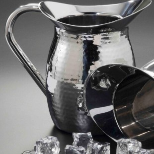 American Metalcraft HMWP64 64 oz. Hammered Finish Double Walled Bell Pitcher American Metalcraft HMWP64 64 oz. Hammered Finish Double Walled Bell Pitcher