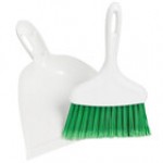 Libman 1031 White Whisk Broom and Dust Pan Set - 6/Pack Libman 1031 White Whisk Broom and Dust Pan Set - 6/Pack